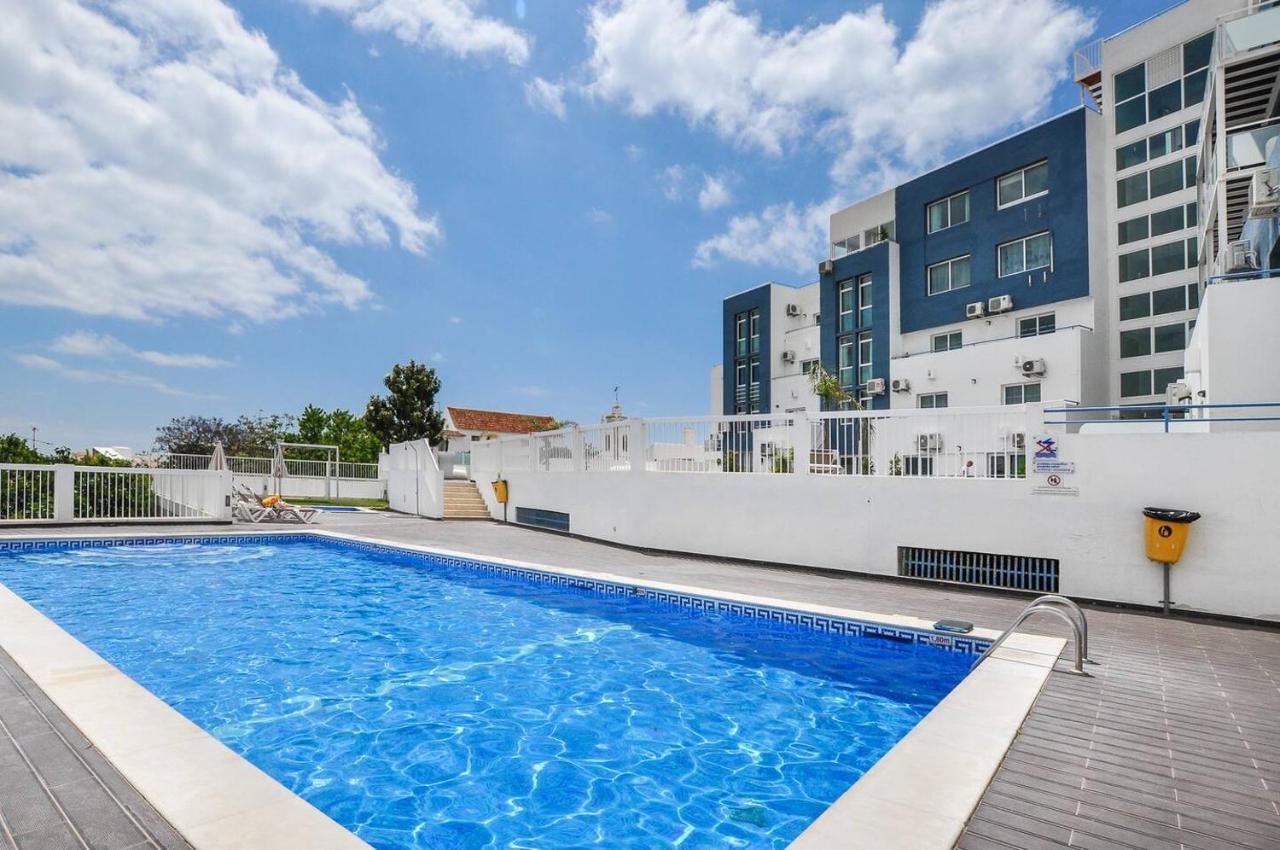 Deluxe Apartment In Albufeira Old Town, 200M Walk To Beach, Pool Parking Extérieur photo
